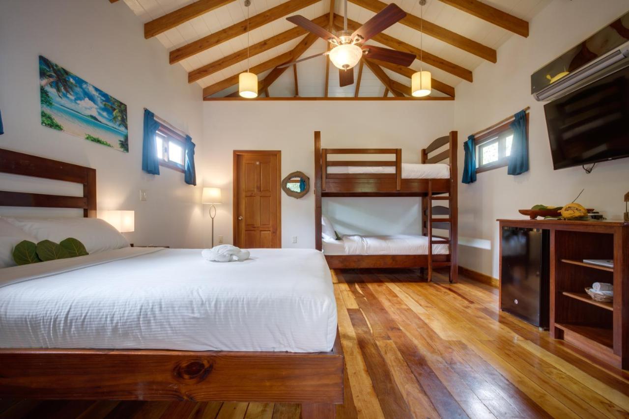 Mariposa Belize Beach Resort Placencia Esterno foto