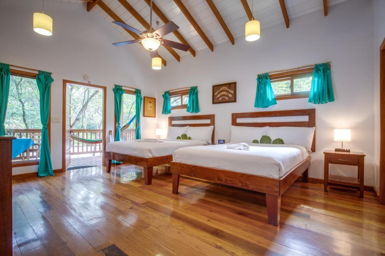 Mariposa Belize Beach Resort Placencia Esterno foto