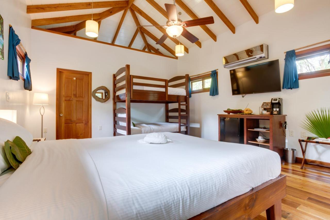 Mariposa Belize Beach Resort Placencia Esterno foto